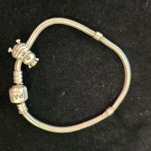 Pandora Sterling Silver Snake Chain Bracelet With Bee Charm